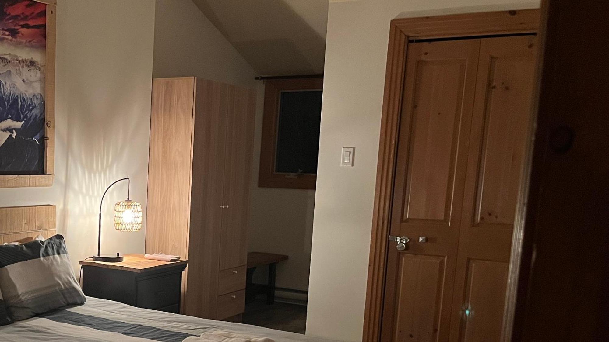 מונט טרמבלאנט Condo Du Bonheur מראה חיצוני תמונה